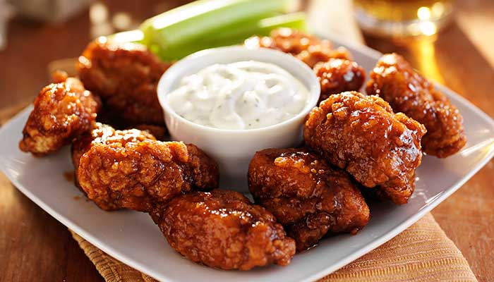 downtown-den-tavern-pizza-beloit-wisconsin-restaurant-bar-boneless-chicken-wings